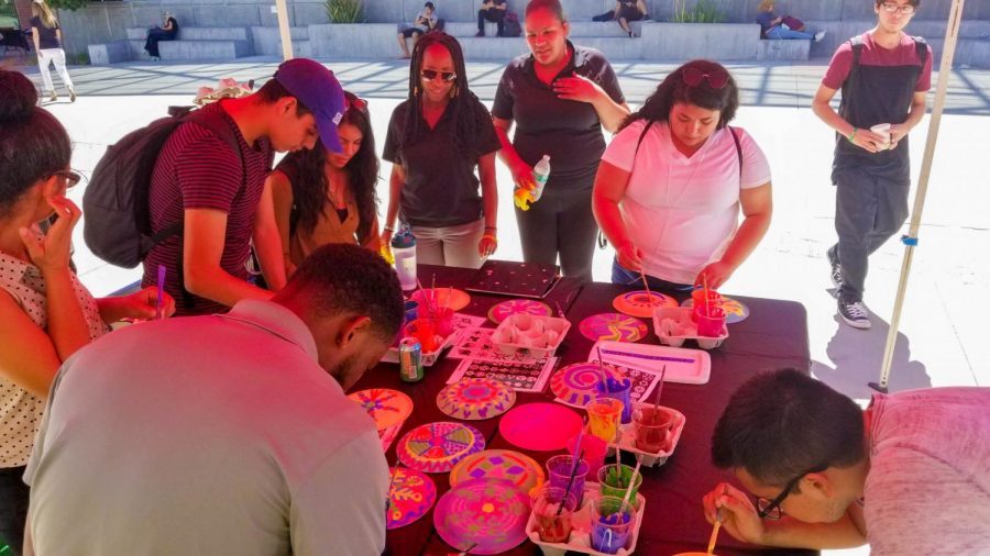 Cal State LA students create communal art with the founder of Circle Painting