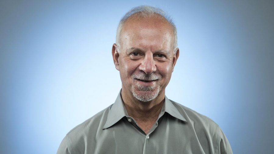 Steve Lopez is smiling as he is known as a Full-Time Reporter and Part-Time Professor. Steve Lopez works at the LA Times