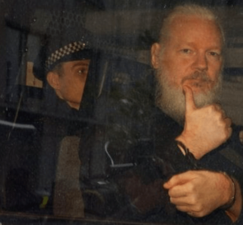 Caso Assange genera debate sobre la libertad de expresión