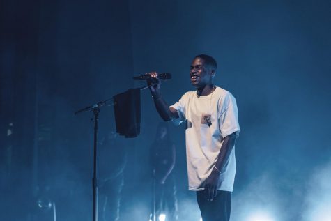 Daniel Caesar at the Greek Theatre