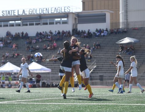 Golden Eagles Takedown Wildcats in Nailbiter