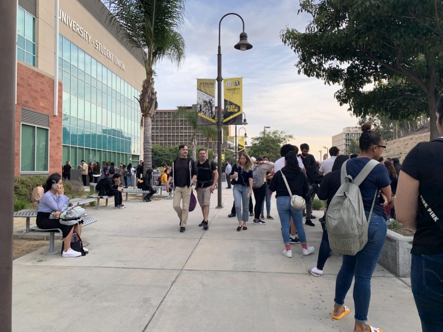 Students lined up to attend the Race, Gender, and Power Along the U.S.- Mexico Border.