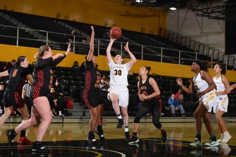Cal State LA Women’s Basketball Defeat Stanislaus State