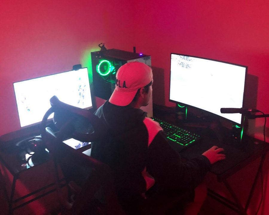 Rodriguez sitting on his PC setup for gaming (PC - Raul Rodriguez)