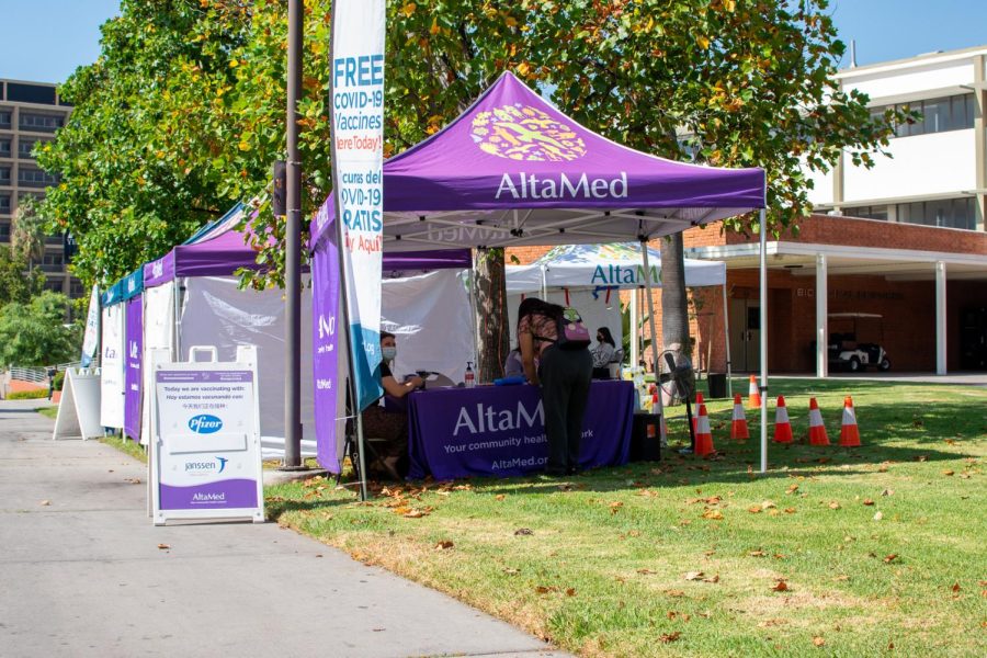 Cal State LA and AltaMed hosted a clinic along the main pathway on campus on Thursday, Aug.18. Students were able to visit this clinic for either a COVID-19 vaccination or booster.