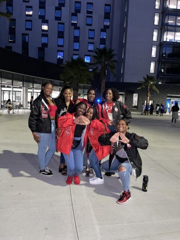 Delta Sigma Theta Sorority Inc members outside the South village at Cal State LA.