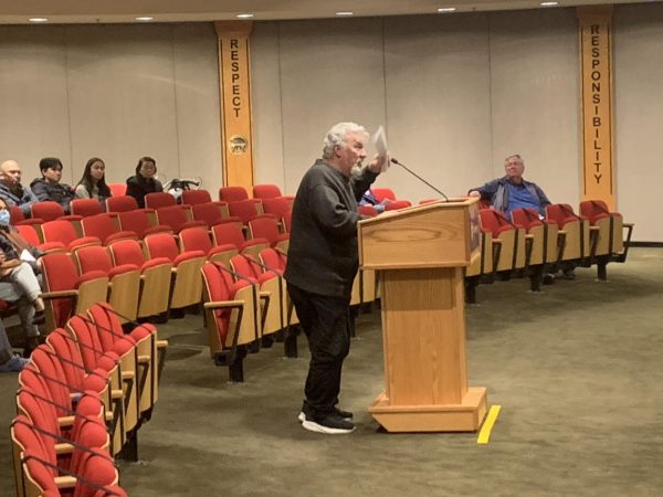Downey resident Alan Tier claimed the planning commission “didn’t care” about the neighborhood’s problems at city planning meeting last month.