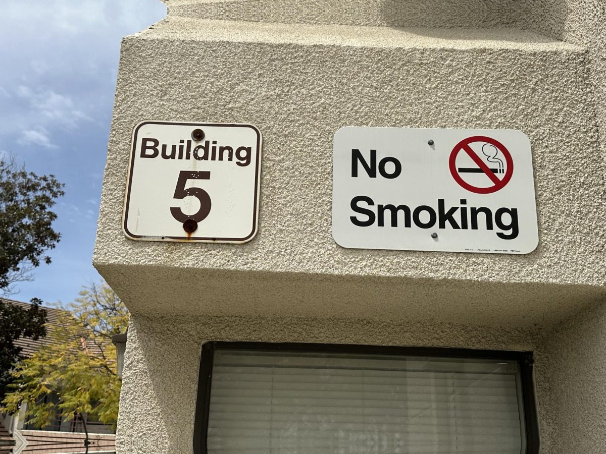 A no smoking sign at Building 5 in Phase II of housing. The ban on tobacco and smoking has been in effect at Cal State LA since Sept. 1, 2017. 