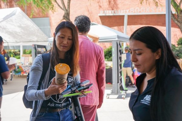 After submitting their feedback forms, students could select from an array of flavors, ranging from Jasmine Tea to Mango Tea.