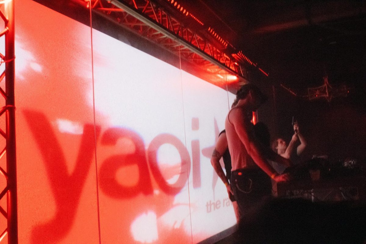 The Event brings DJ Shanethomas' set to the space, setting the artistic scene and enthralling the audience. 