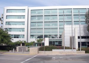 An image shows the Office of the Chancellor in Long Beach, California, where CSU Chancellor Mildred Garcia works. Photo by: Coolcaesar, CC BY-SA 3.0 , via Wikimedia Commons